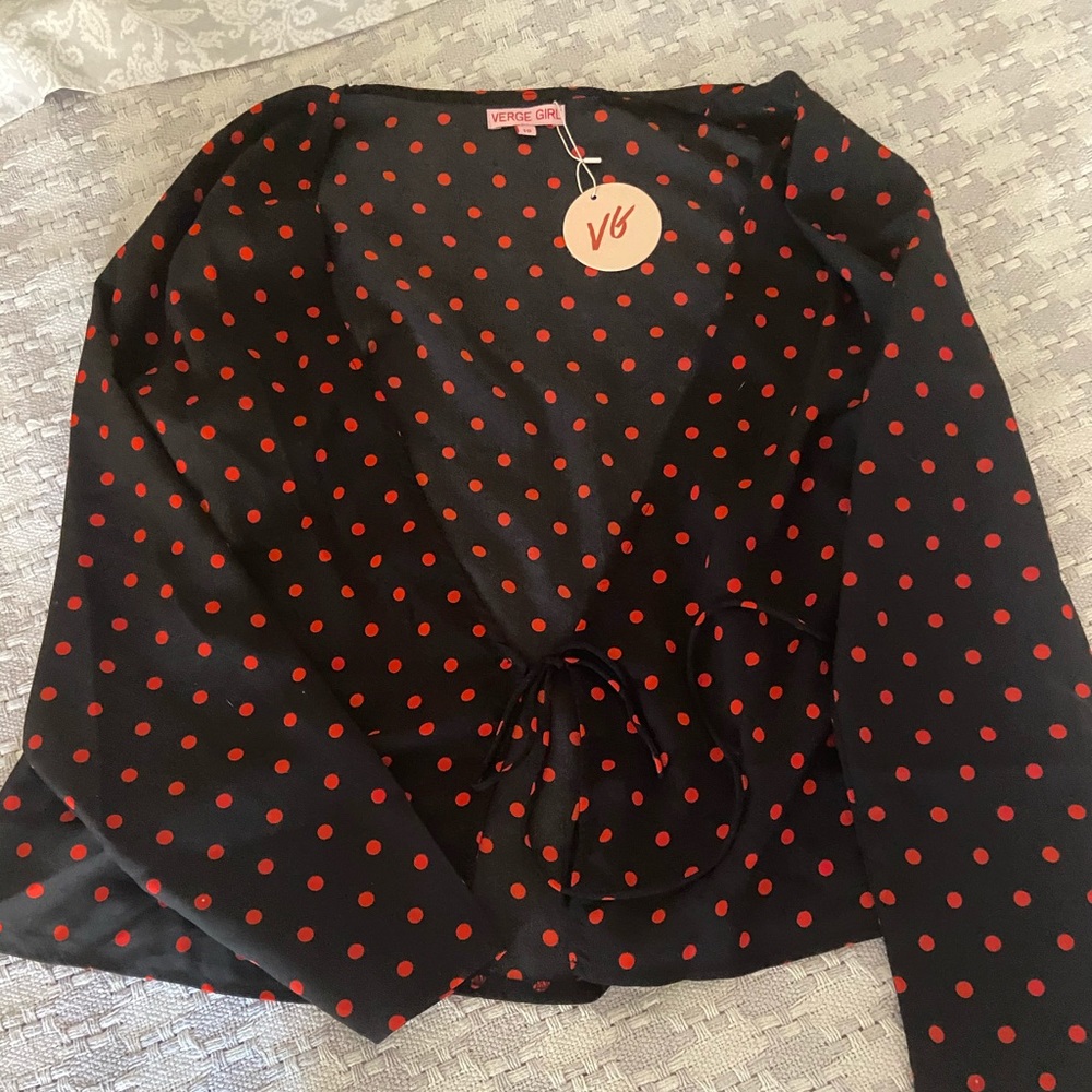 Verge girl tie front top
